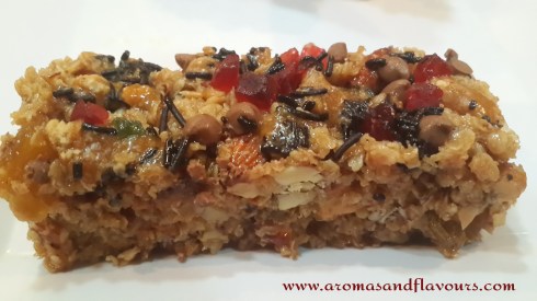 Chewy healthy granola bar