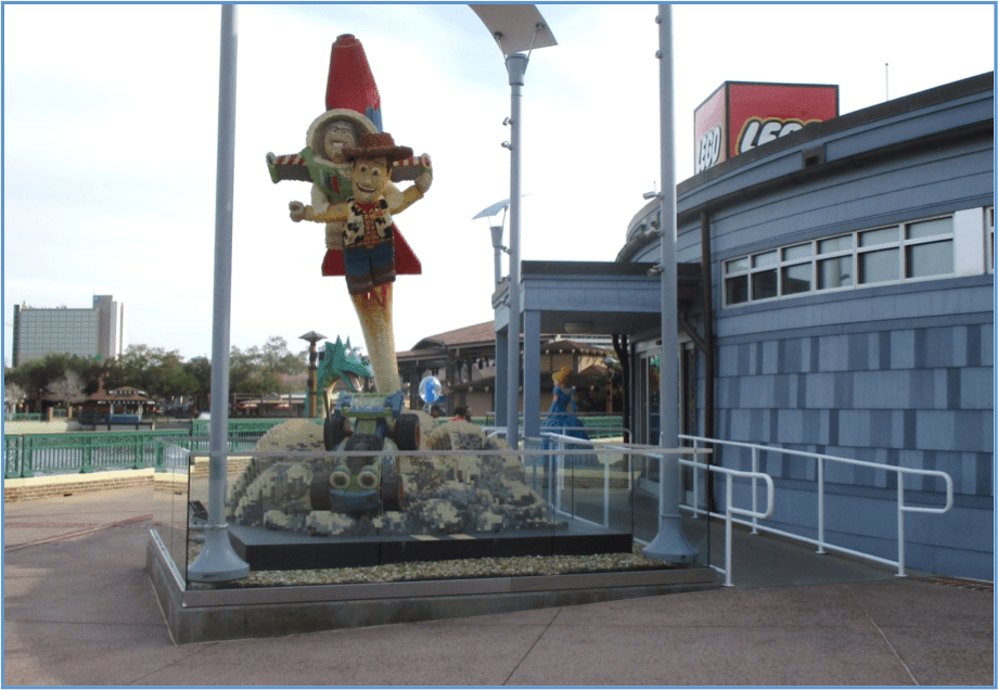 Description: Lego store - Toy Story - Copy